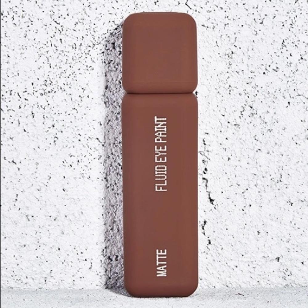 NWT AboutFace Matte Fluid Eye Paint in Cloned